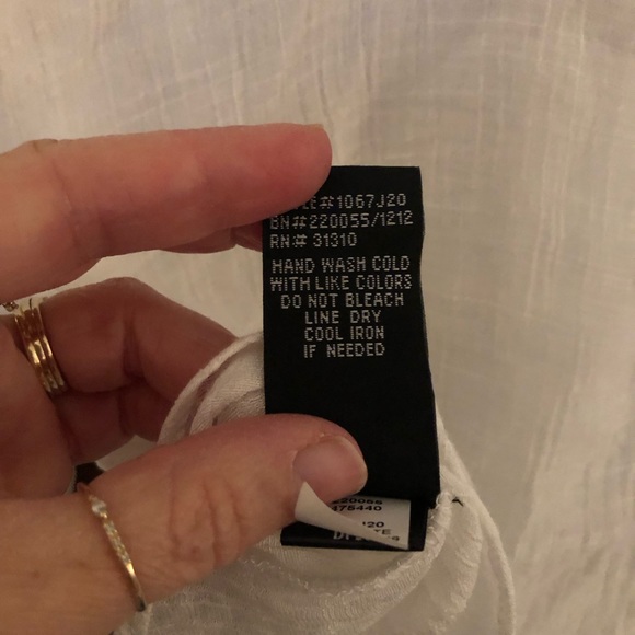 White top with back lace detail. SZ xlarge.  Cropped - Picture 5 of 12